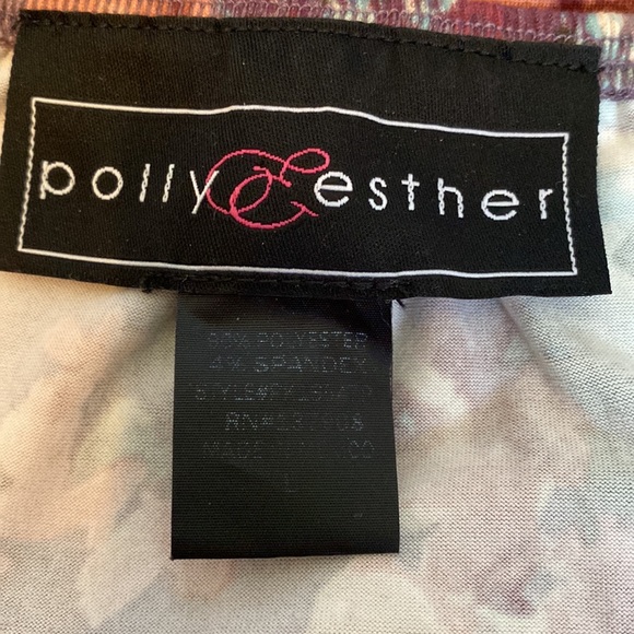 Polly & Esther Floral Flare Sleeve Top - Picture 4 of 6